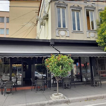 Golden Sleep Hostel Szkodra Zewnętrze zdjęcie