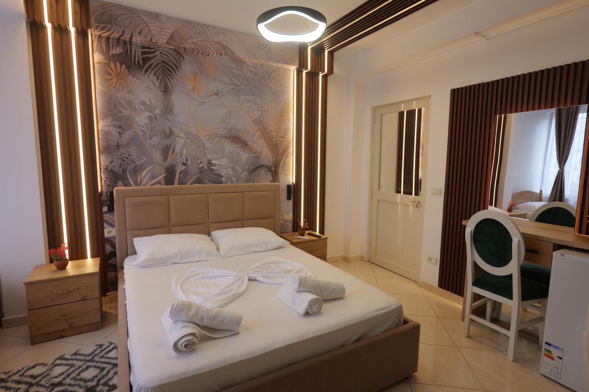 Golden Sleep Hostel Szkodra Zewnętrze zdjęcie