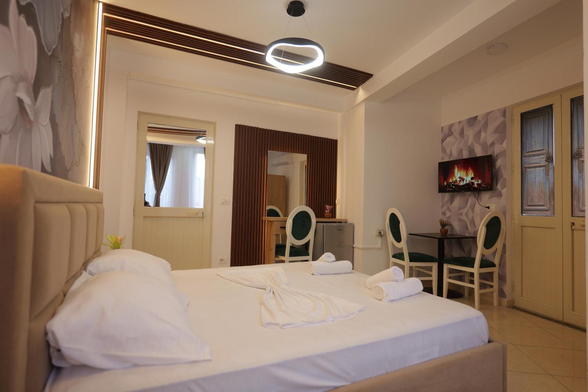 Golden Sleep Hostel Szkodra Zewnętrze zdjęcie
