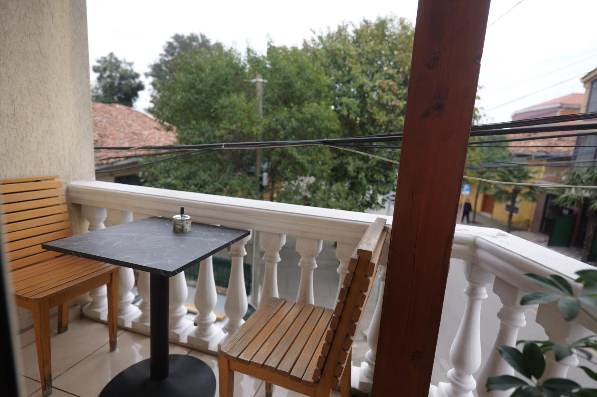 Golden Sleep Hostel Szkodra Zewnętrze zdjęcie