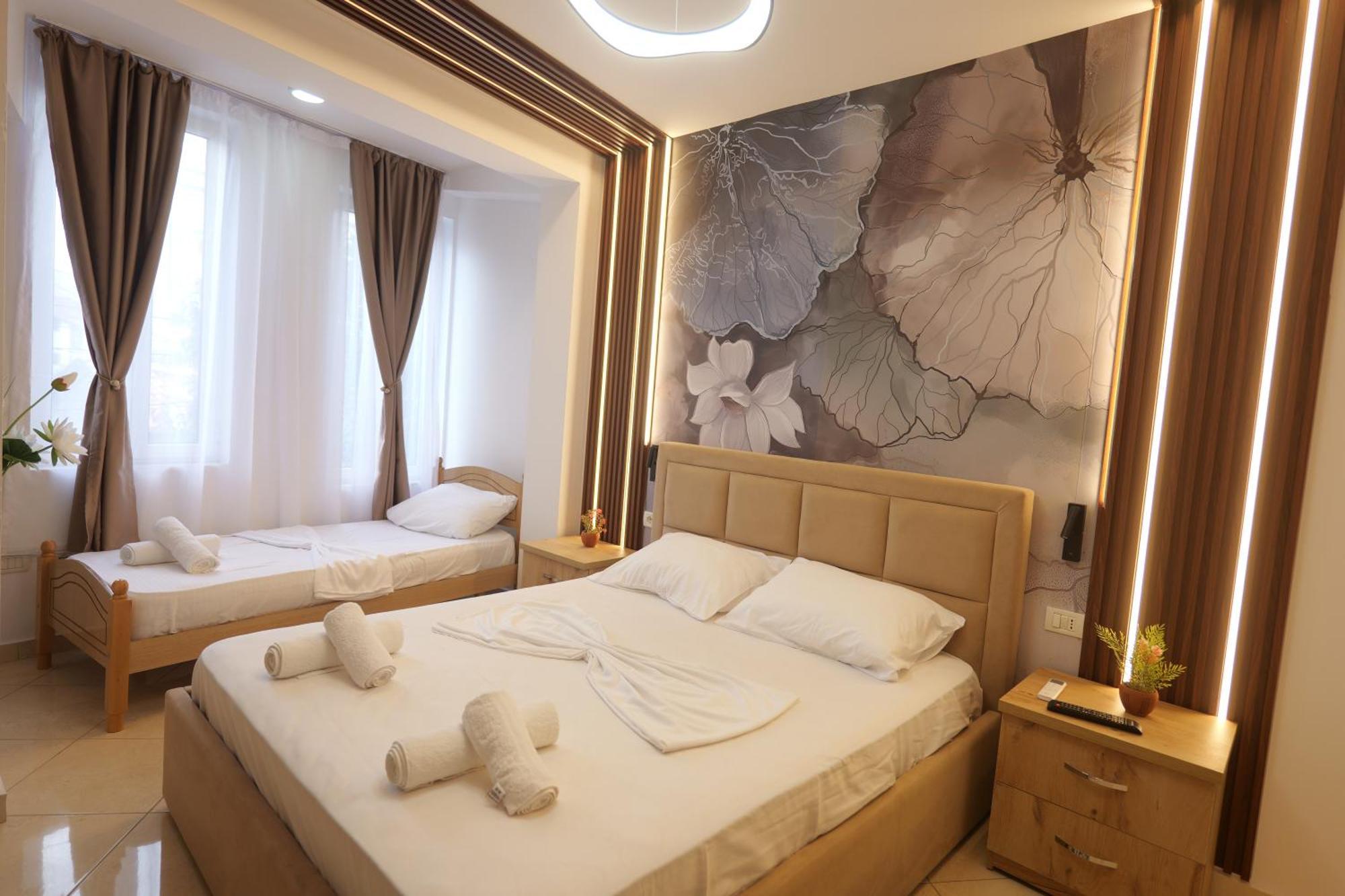 Golden Sleep Hostel Szkodra Zewnętrze zdjęcie