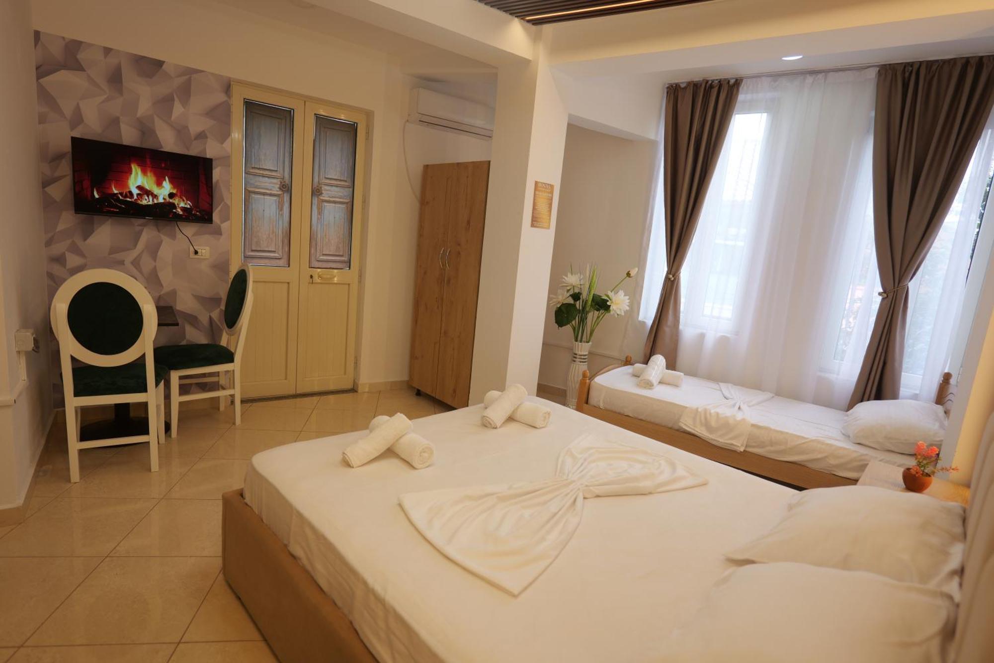 Golden Sleep Hostel Szkodra Zewnętrze zdjęcie