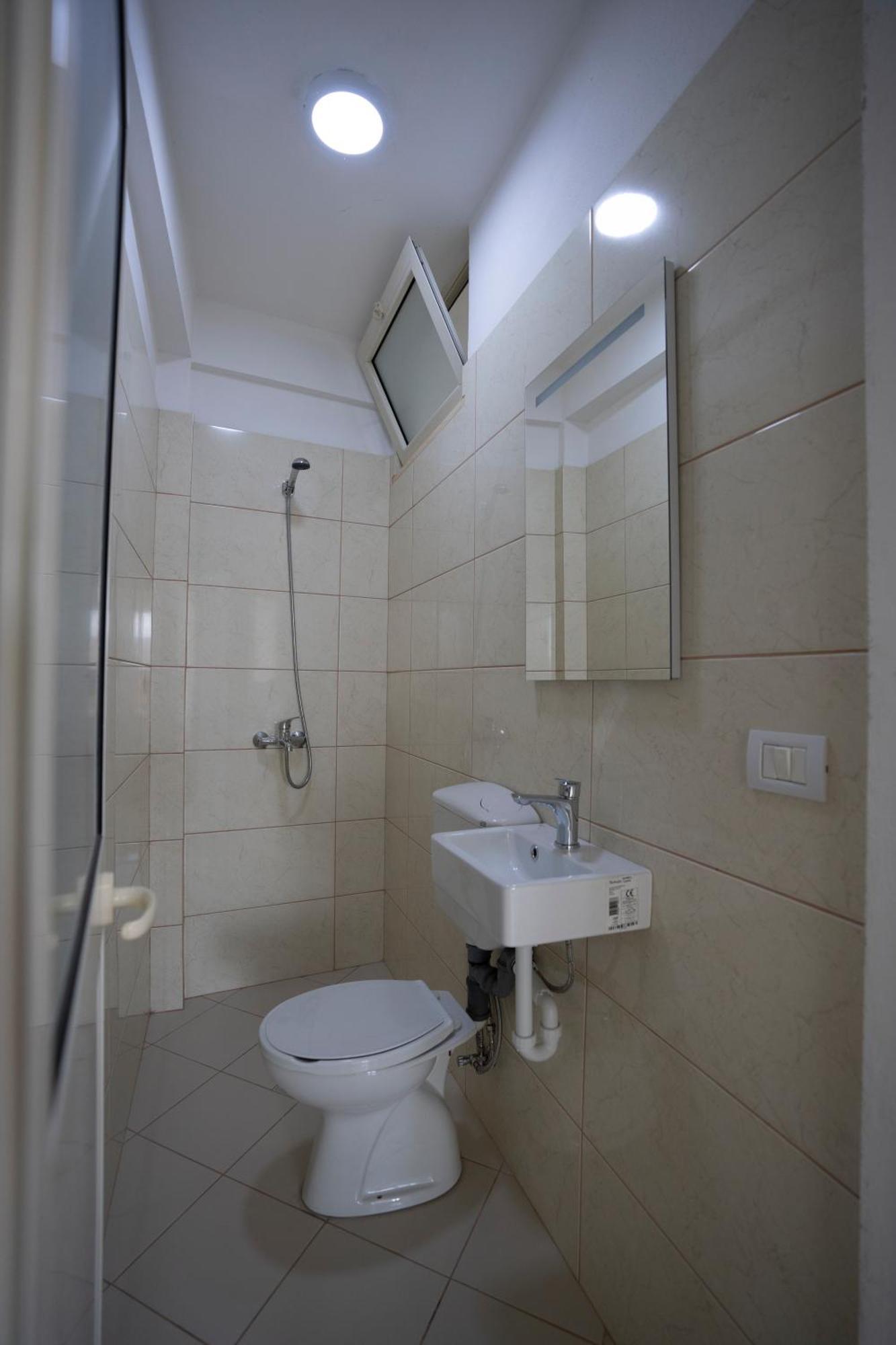 Golden Sleep Hostel Szkodra Zewnętrze zdjęcie