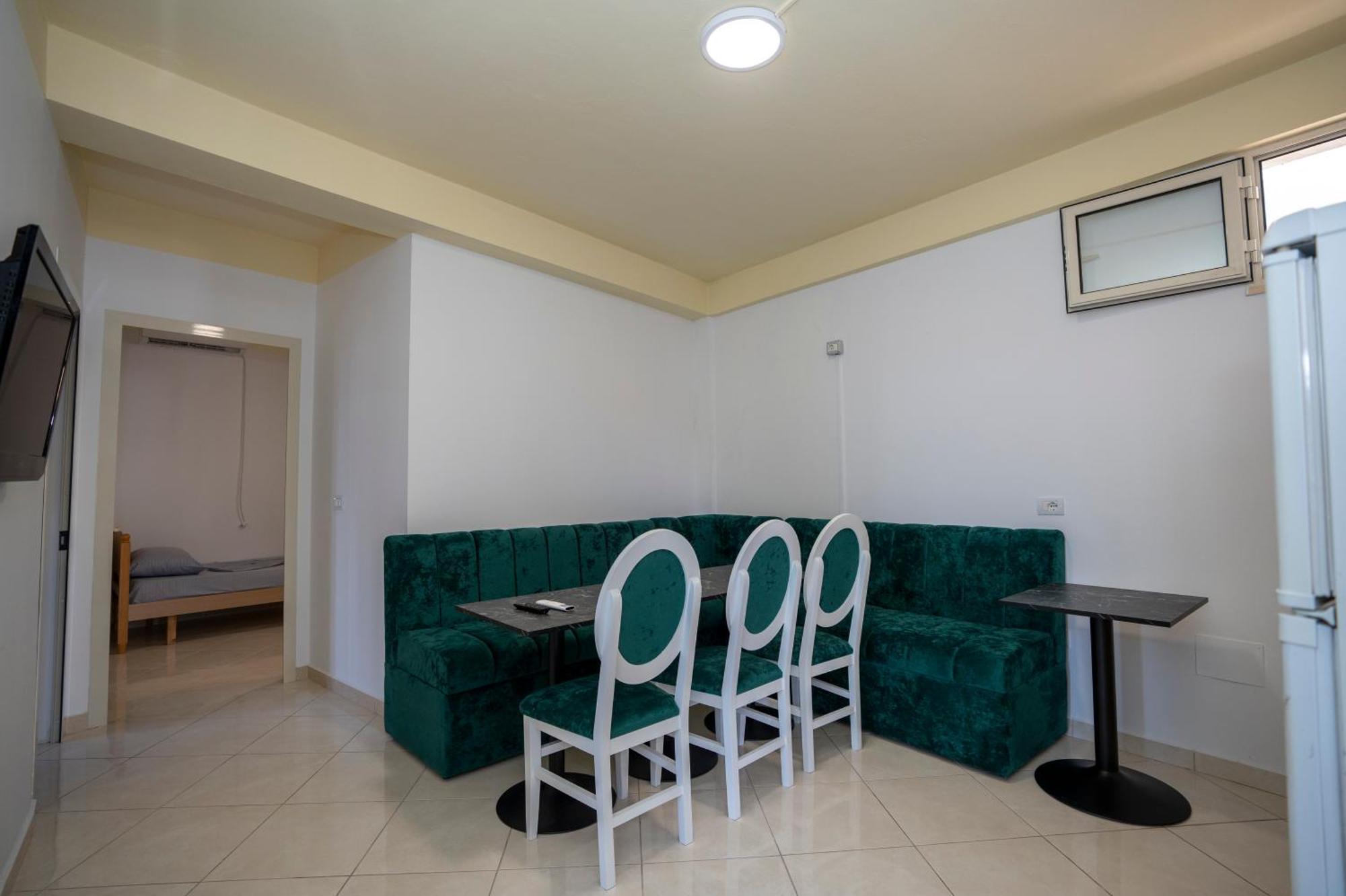 Golden Sleep Hostel Szkodra Zewnętrze zdjęcie