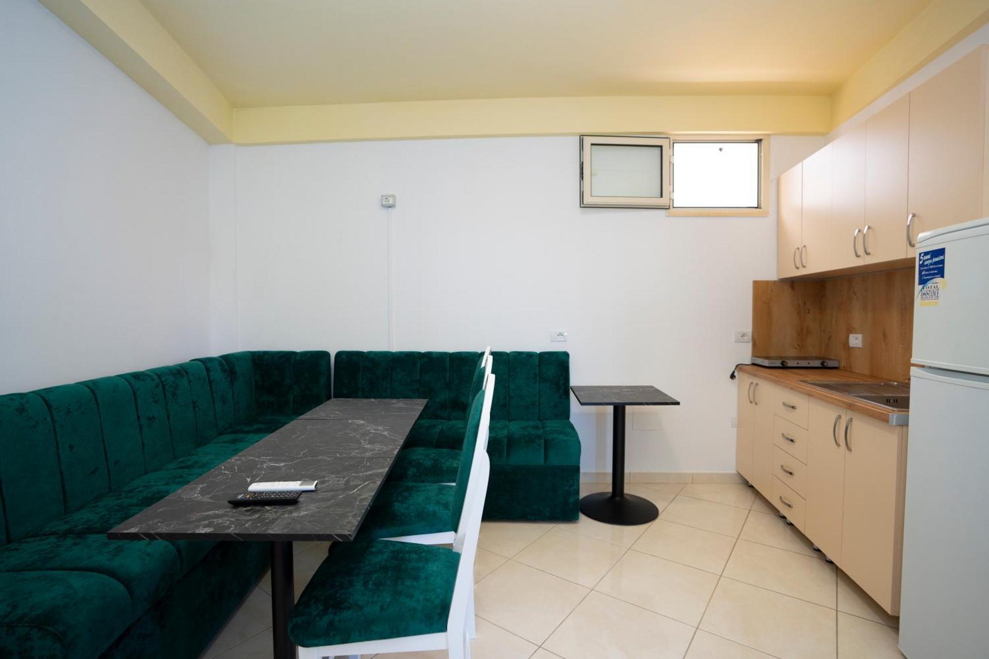 Golden Sleep Hostel Szkodra Zewnętrze zdjęcie